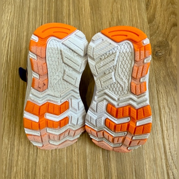 Saucony Unisex-Baby Wind FST Jr Sneaker Navy Orange Size 4.5 NWOT - Picture 7 of 8